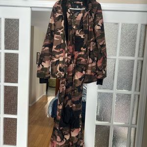 Women’s Volcom Ski Set , Bibs and Jacket